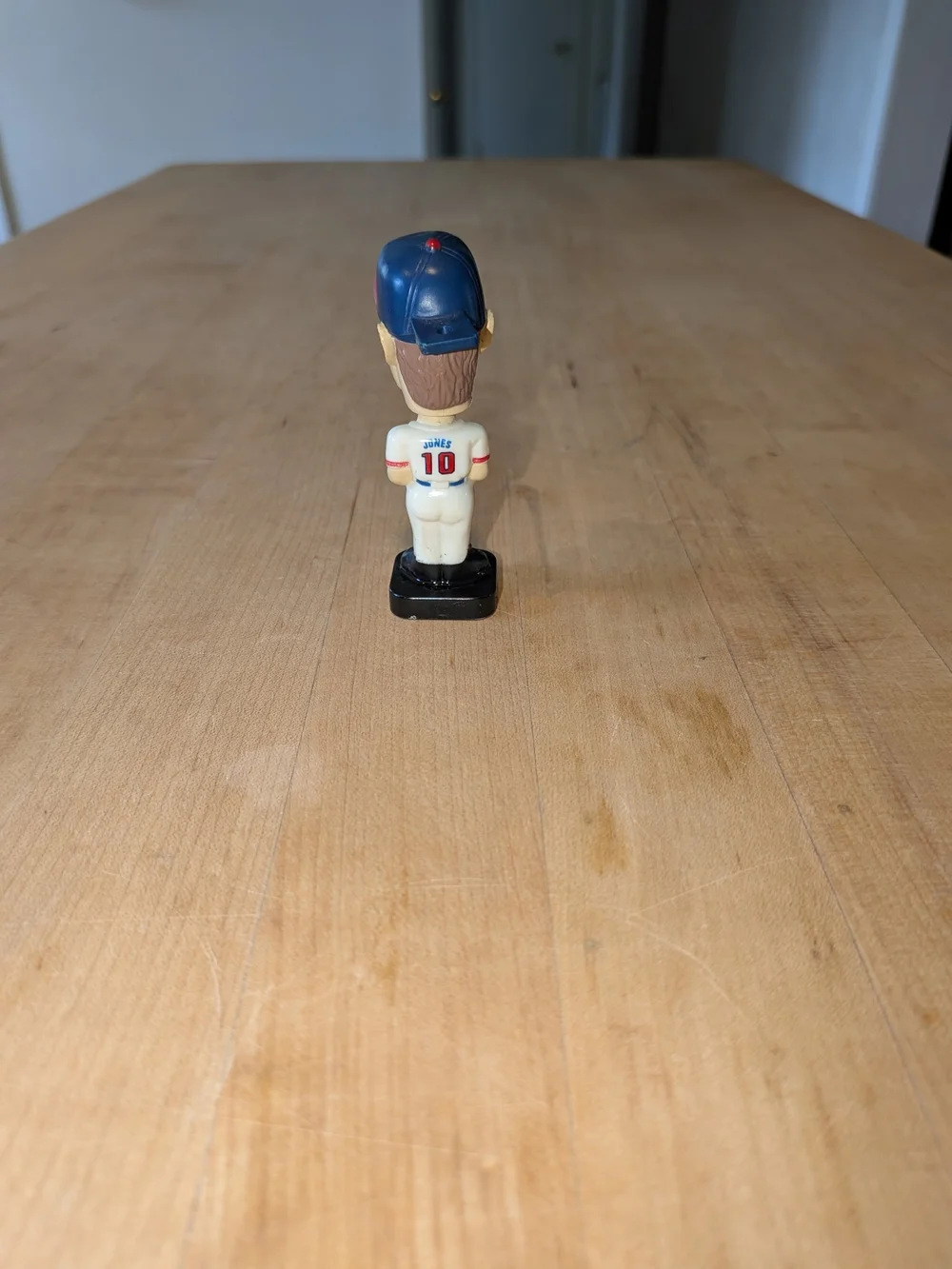 Chipper Jones Braves Red & Blue Baseball Bobblehead Home Accent